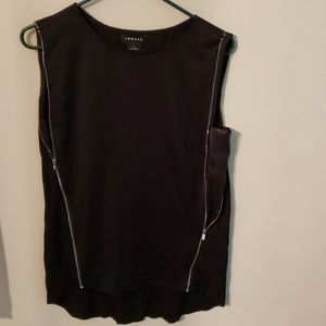 Trouve side zip tank s